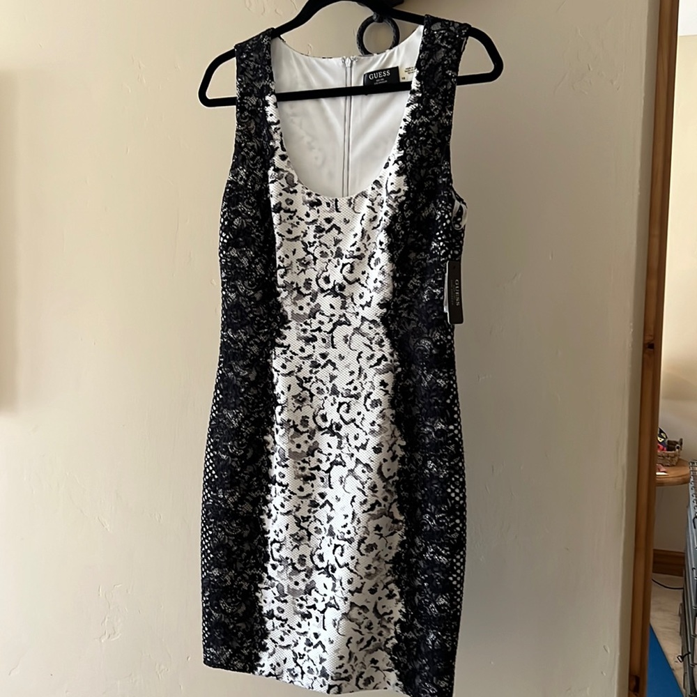 Guess dress black and white